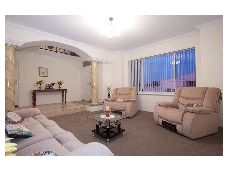 3 Stingray Way, Jindalee WA 6036