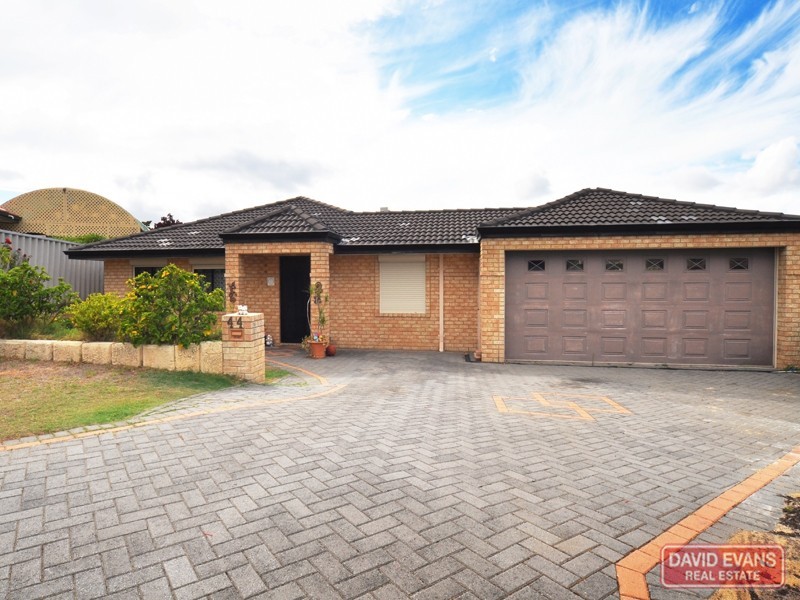 44 Monkton Place, Kinross WA 6028