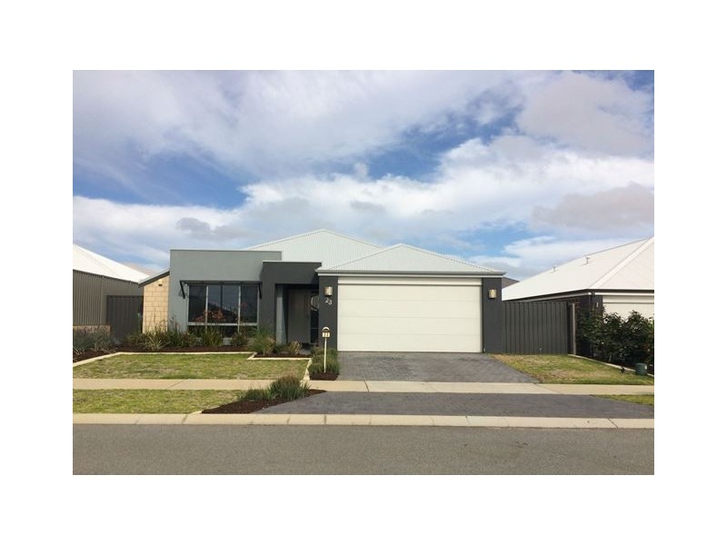 23 Farnham Pass, Alkimos WA 6038