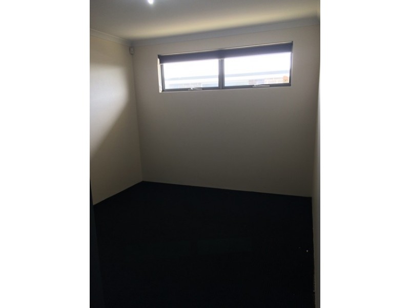 23 Farnham Pass, Alkimos WA 6038