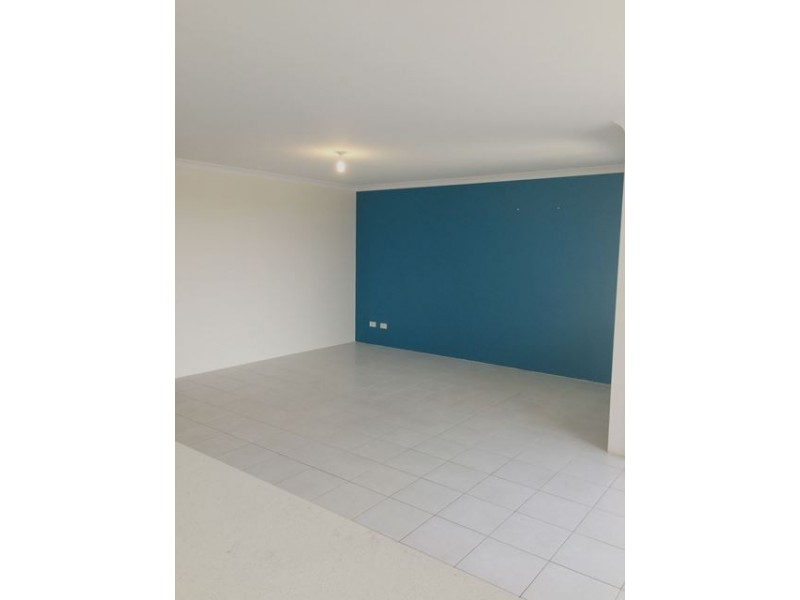 23 Farnham Pass, Alkimos WA 6038