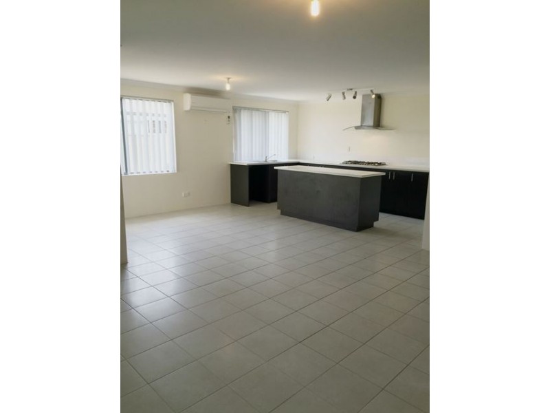 23 Farnham Pass, Alkimos WA 6038