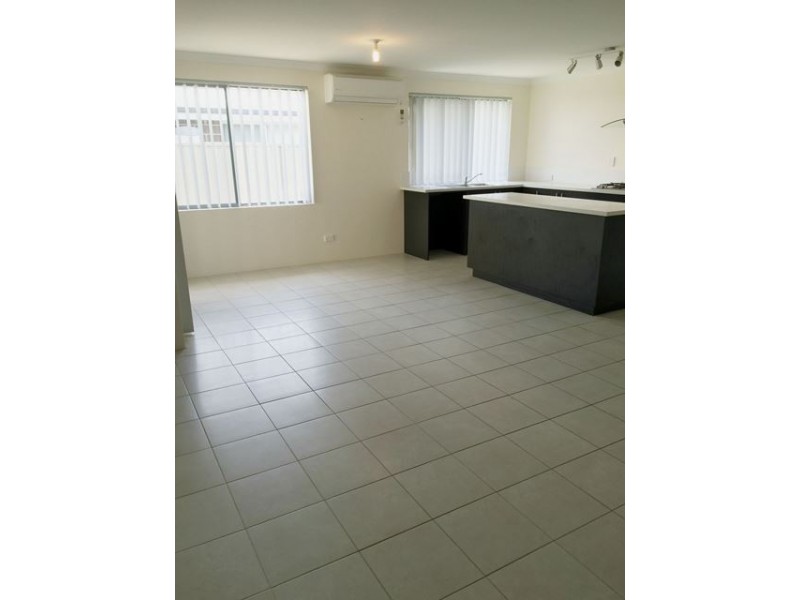 23 Farnham Pass, Alkimos WA 6038