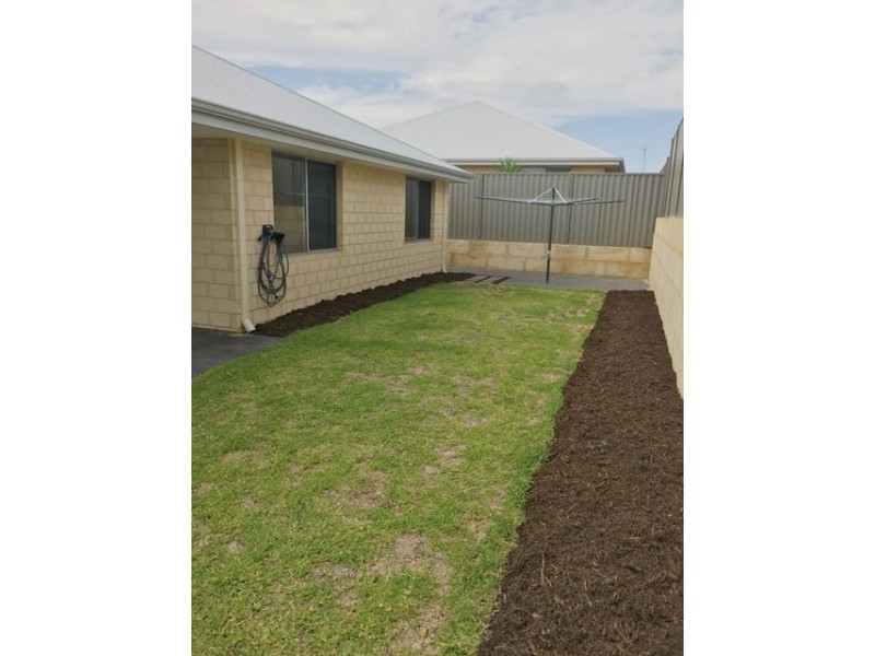 23 Farnham Pass, Alkimos WA 6038