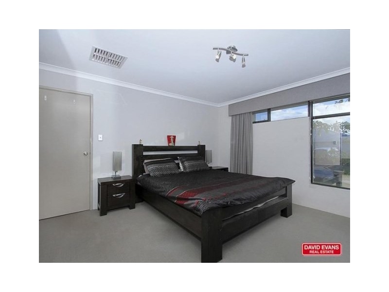 6 Liberty Drive, Clarkson WA 6030