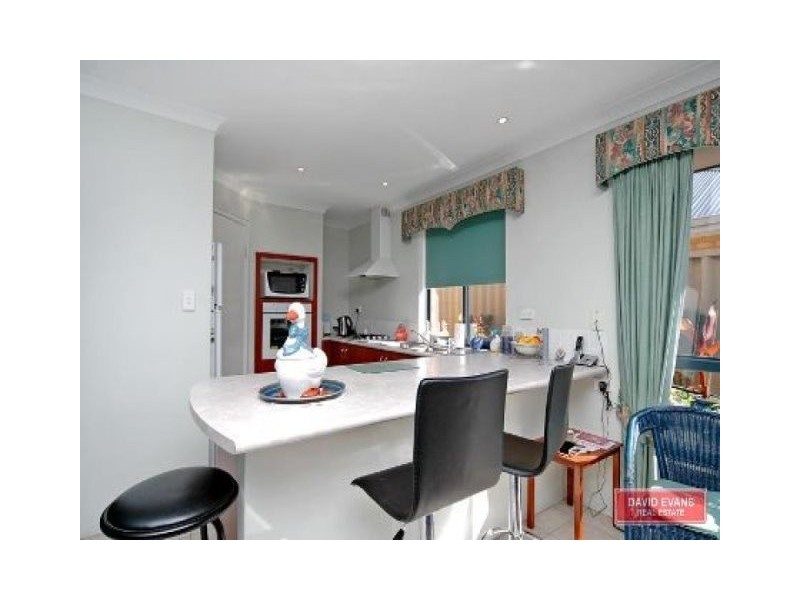 5 Moate Lane, Ridgewood WA 6030