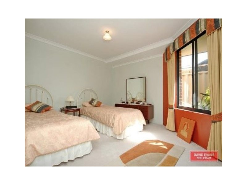 5 Moate Lane, Ridgewood WA 6030