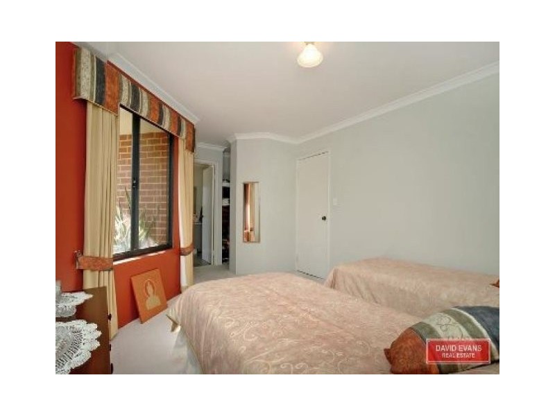 5 Moate Lane, Ridgewood WA 6030