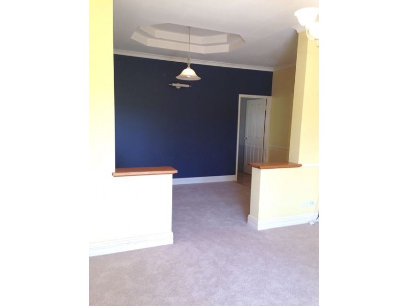 8 Santa Monica Parade, Iluka WA 6028