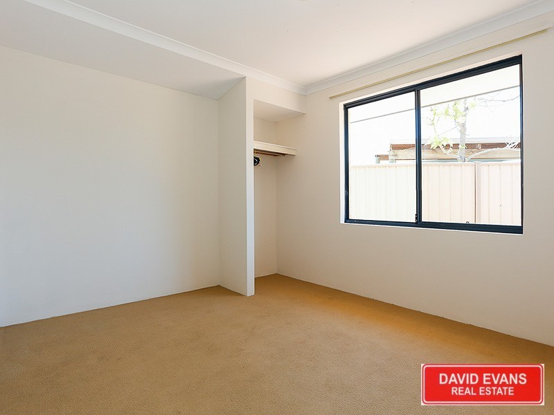 41 Lady Lindsay Cove, Yanchep WA 6035