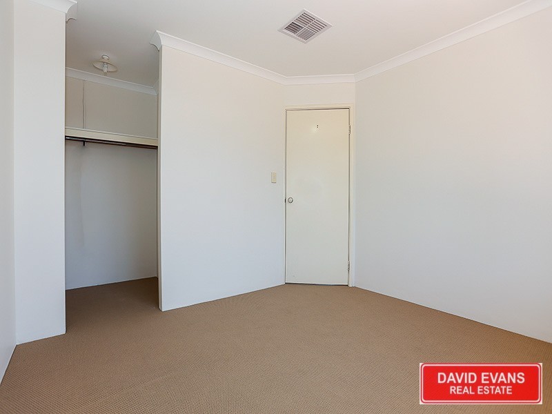 41 Lady Lindsay Cove, Yanchep WA 6035