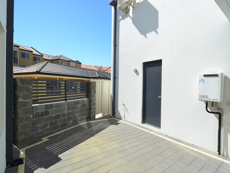 7 Hammersmith Court, Joondalup WA 6027