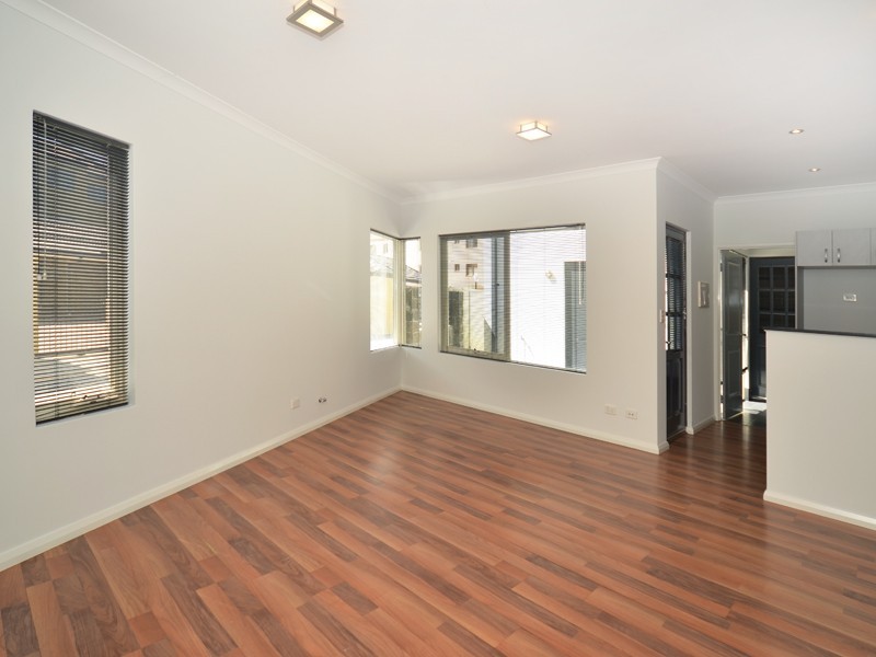 7 Hammersmith Court, Joondalup WA 6027