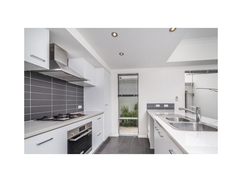 15 Kitson Turn, Clarkson WA 6030