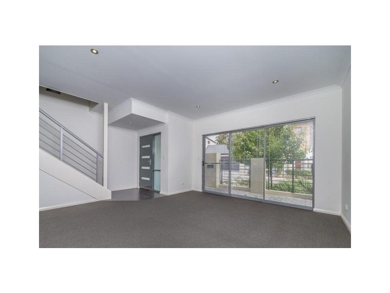 15 Kitson Turn, Clarkson WA 6030
