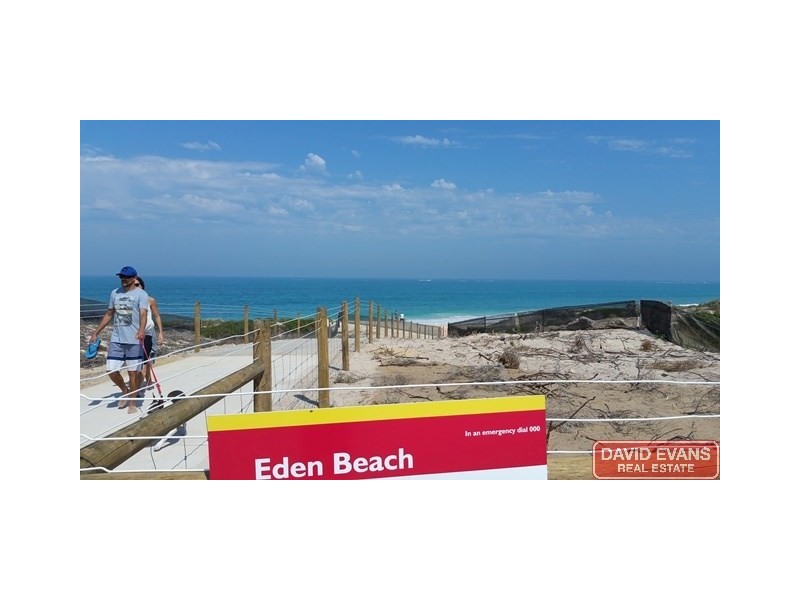 54 Midsummer Avenue, Jindalee WA 6036