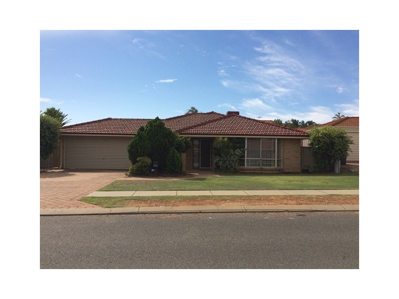 55 Stonehaven Parade, Kinross WA 6028