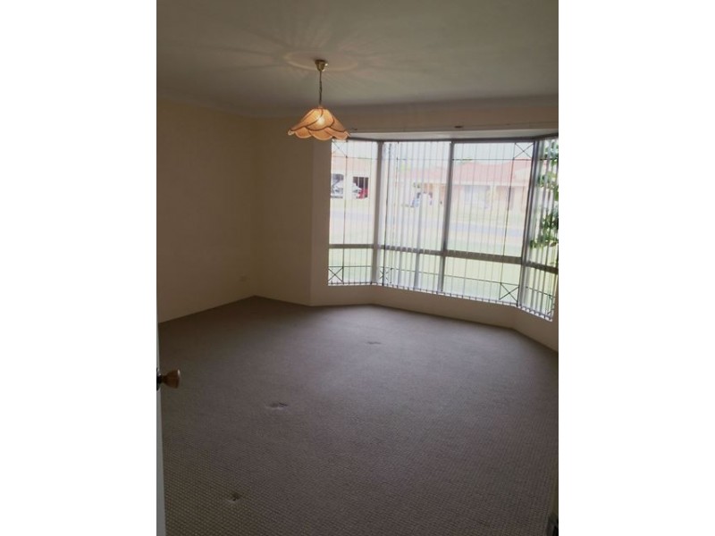 55 Stonehaven Parade, Kinross WA 6028