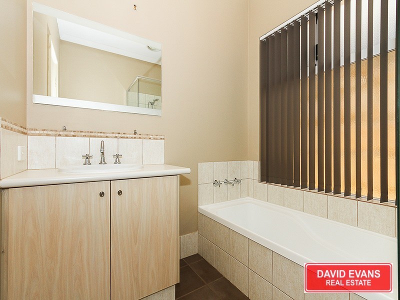 4 Condicote Loop, Butler WA 6036