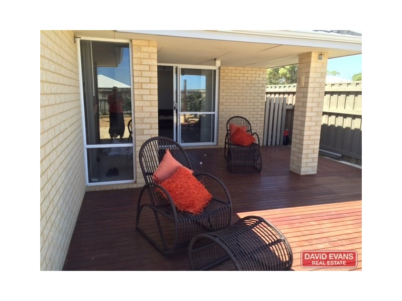 39 Seagrass Street, Yanchep WA 6035