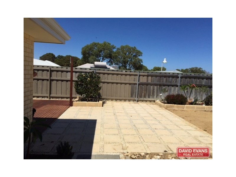39 Seagrass Street, Yanchep WA 6035