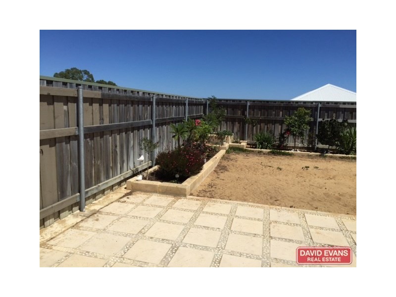 39 Seagrass Street, Yanchep WA 6035