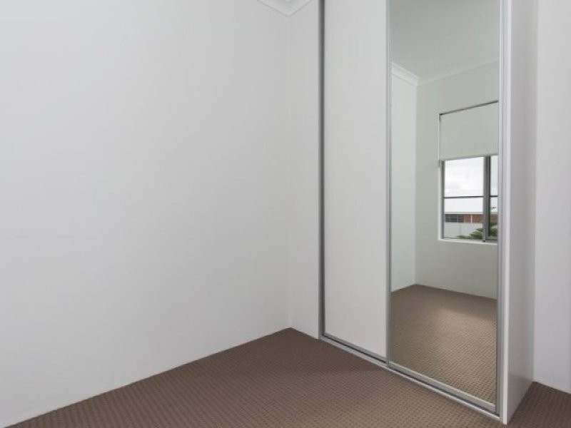 22 Royston Link, Butler WA 6036