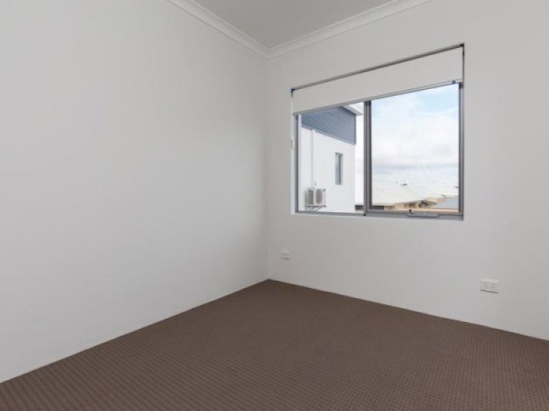 22 Royston Link, Butler WA 6036