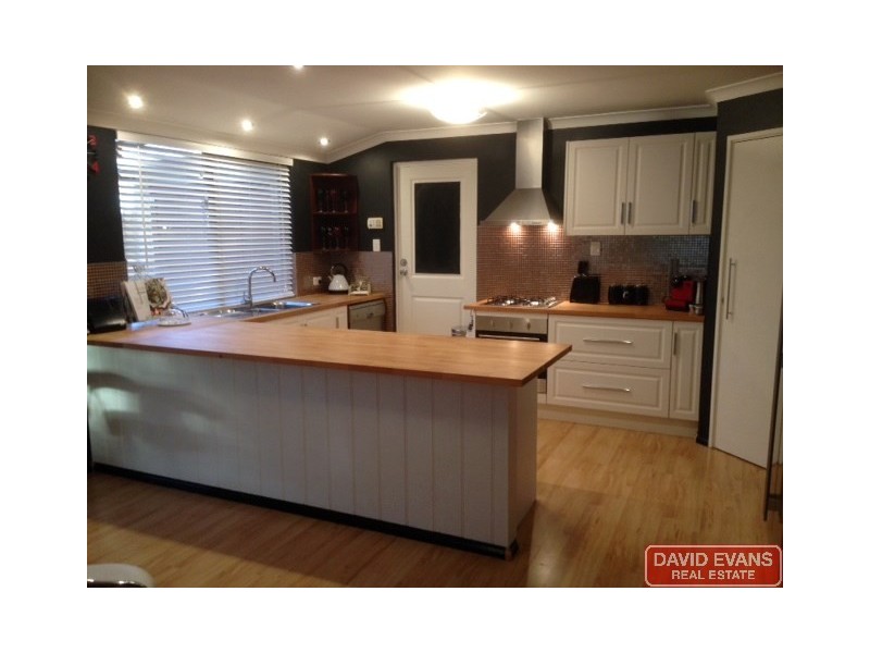 28 Bombala Close, Merriwa WA 6030