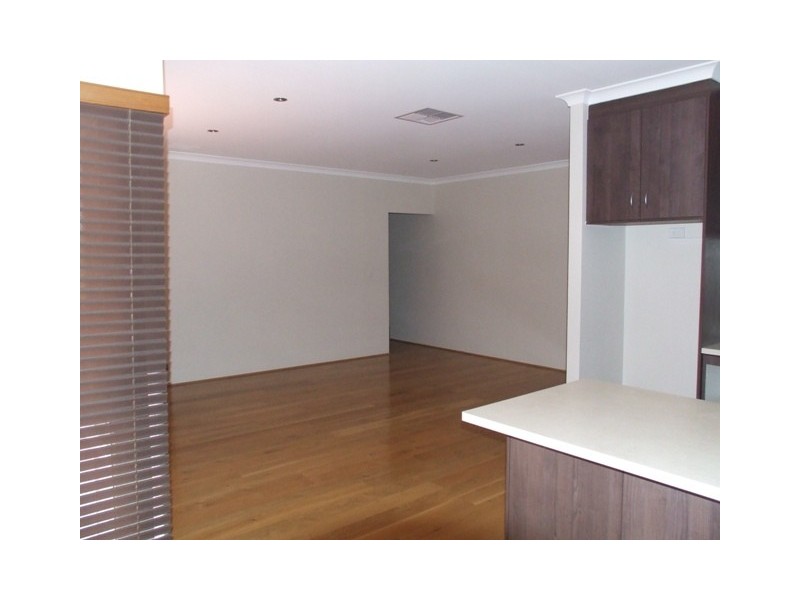 21 Airlie Chase, Clarkson WA 6030