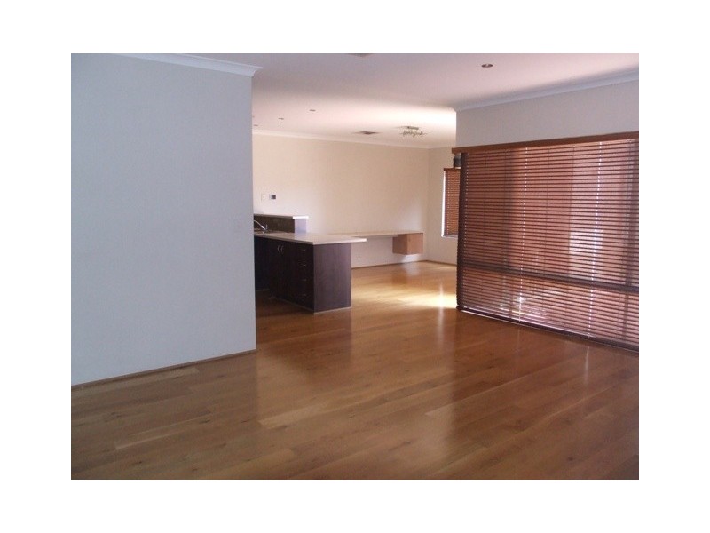 21 Airlie Chase, Clarkson WA 6030