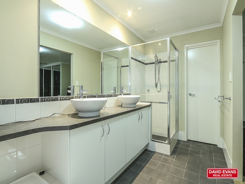 3 Dowlan Way, Ellenbrook WA 6069