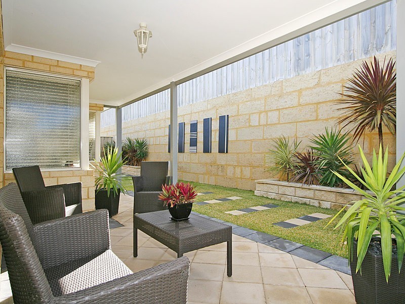 74 Beachside Parade, Yanchep WA 6035