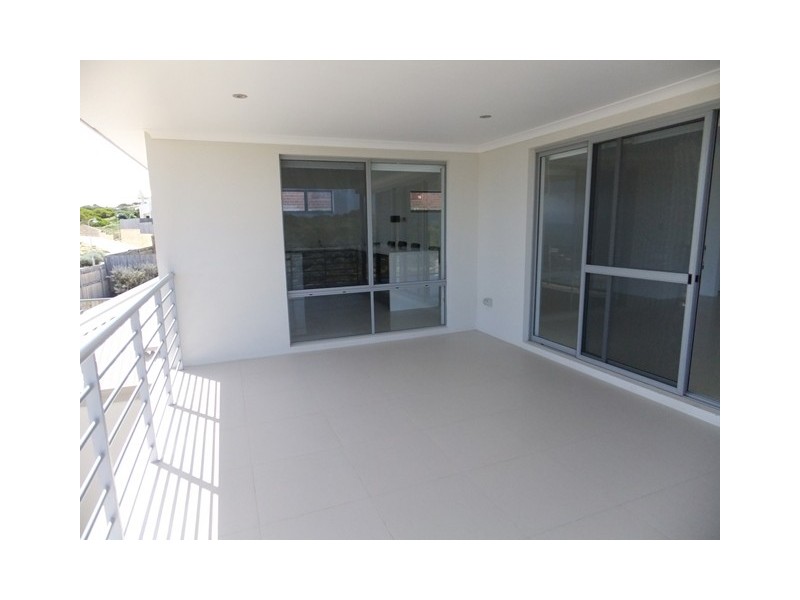 44 Seadrift Street, Yanchep WA 6035