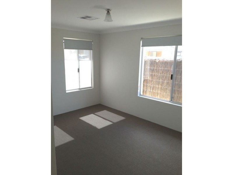 10 Ongar Road, Butler WA 6036