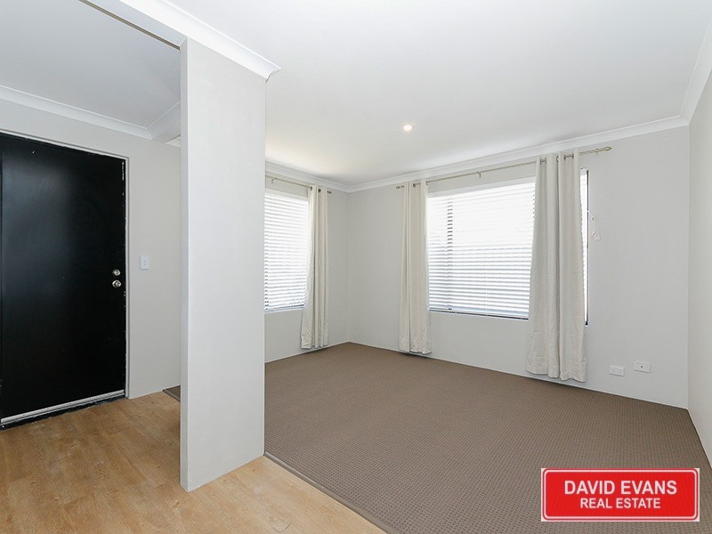 8 Wedgetail Ramble, Quinns Rocks WA 6030