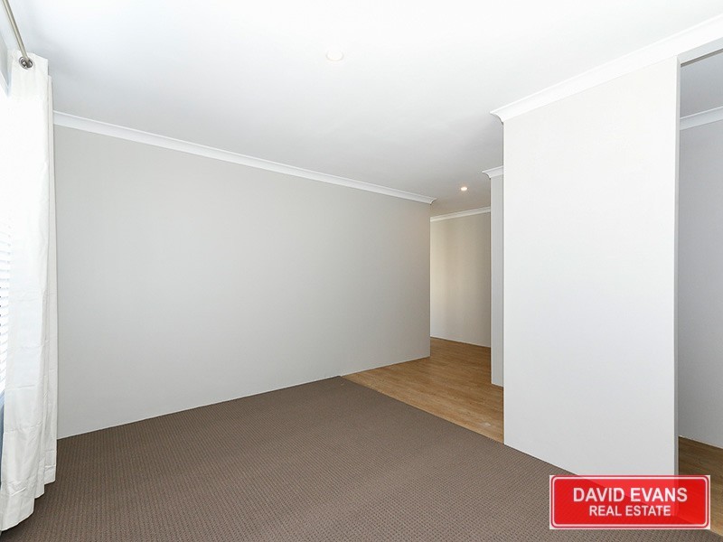 8 Wedgetail Ramble, Quinns Rocks WA 6030