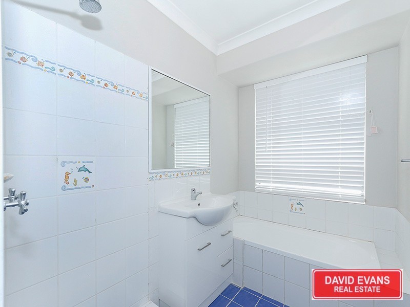 8 Wedgetail Ramble, Quinns Rocks WA 6030