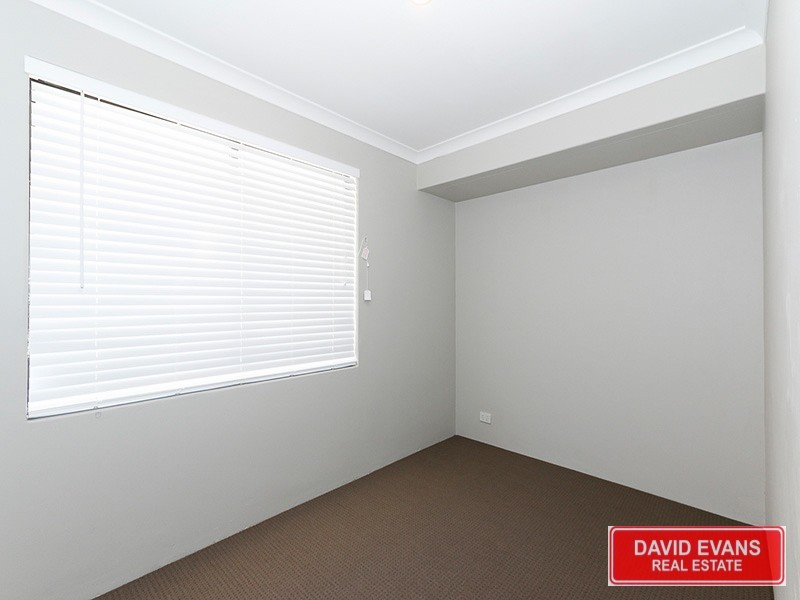 8 Wedgetail Ramble, Quinns Rocks WA 6030