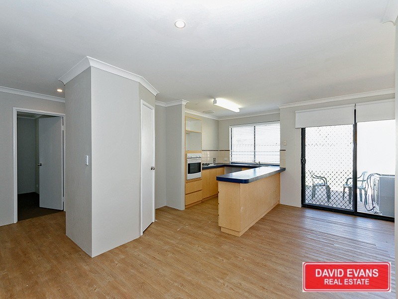 8 Wedgetail Ramble, Quinns Rocks WA 6030