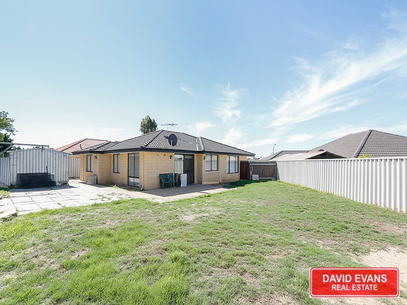 8 Wedgetail Ramble, Quinns Rocks WA 6030