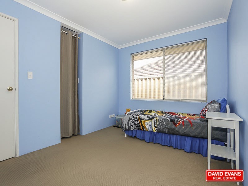 10 Prenton Street, Butler WA 6036