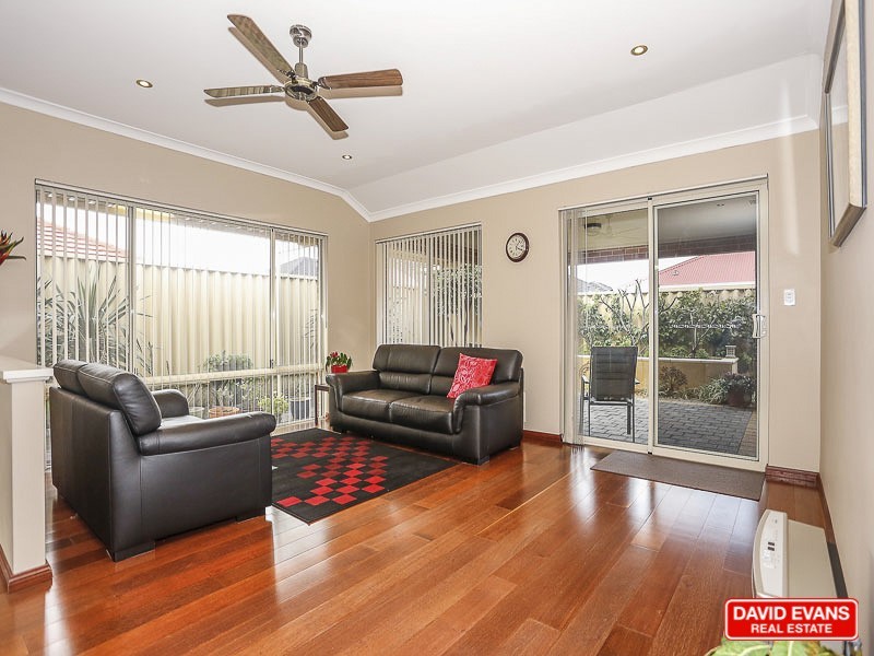 10 Prenton Street, Butler WA 6036