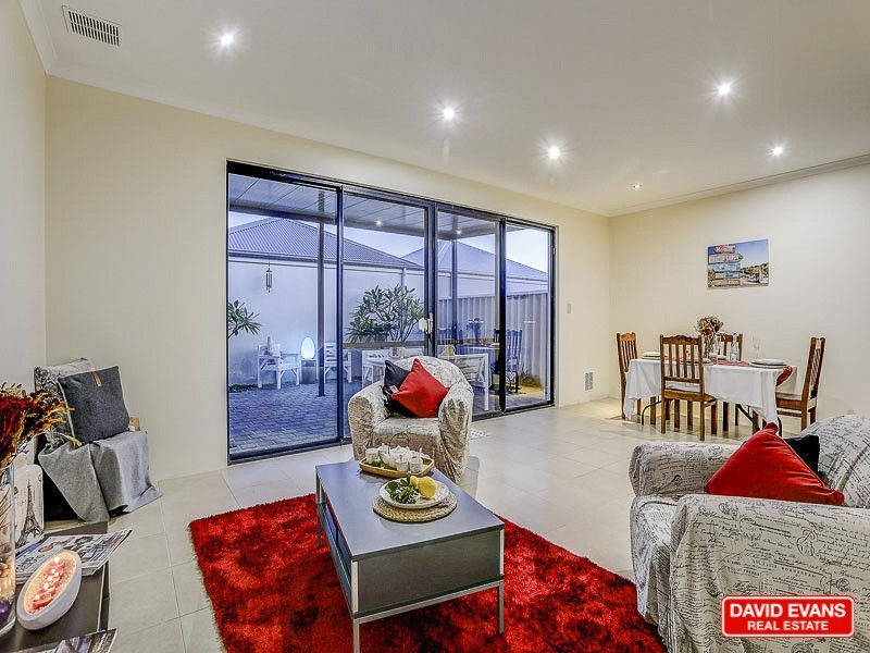 7 Bretton Grange, Butler WA 6036