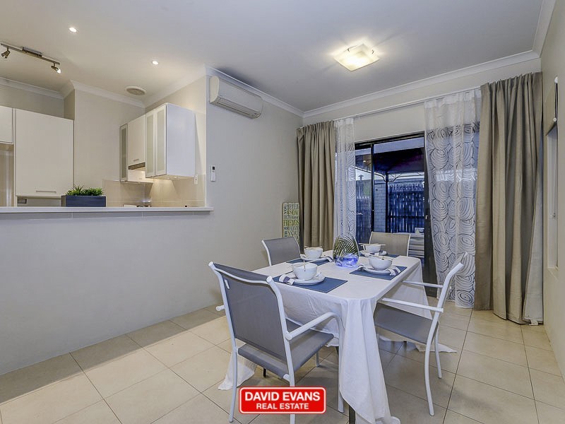 16 Marchwood Blvd, Butler WA 6036