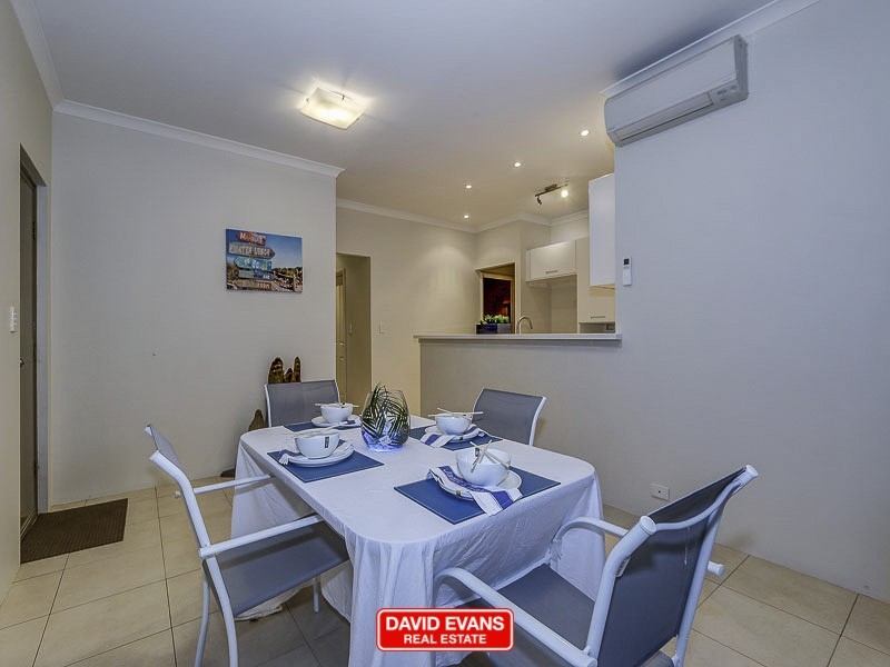 16 Marchwood Blvd, Butler WA 6036