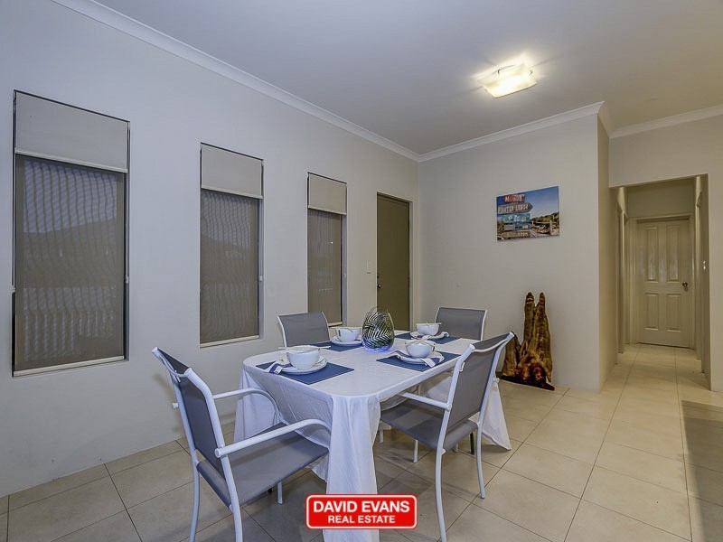 16 Marchwood Blvd, Butler WA 6036