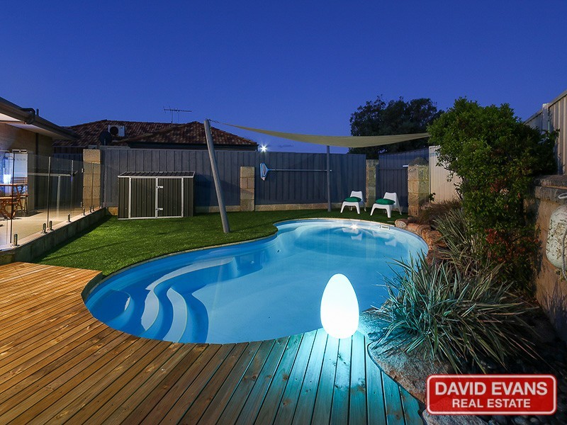 26 Rothesay Heights, Mindarie WA 6030