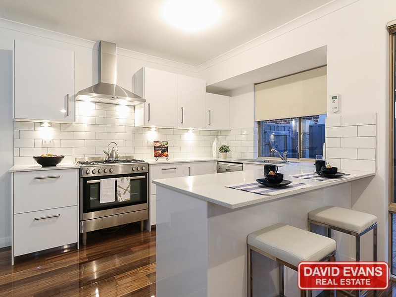 26 Rothesay Heights, Mindarie WA 6030