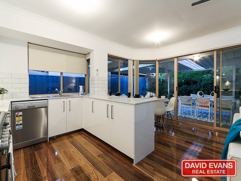 26 Rothesay Heights, Mindarie WA 6030